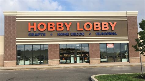hobby lobby opens  store  york  west manchester town center