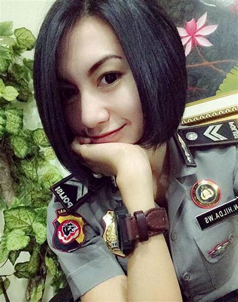Foto Nurmala Hilda Wenti Polisi Wanita Cantik Indonesia