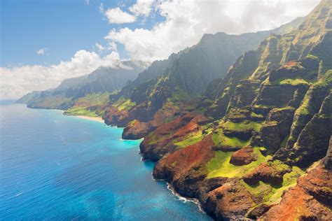 hawaiian hot spots   blame  underwater volcanoes nature world