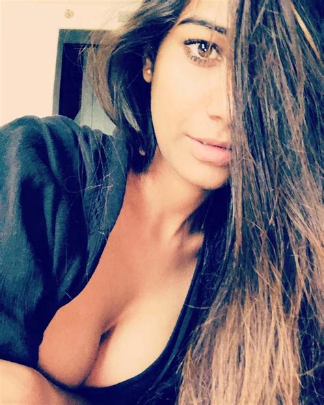 Poonam Pandey Nude Photos Leaked Scandal Planet