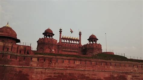 Where Is The Red Fort The Historic Red Fort In New Delhi India Youtube