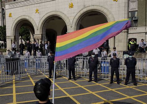 Taiwan Top Court Rules In Favour Of Gay Marriage Asia News Asiaone