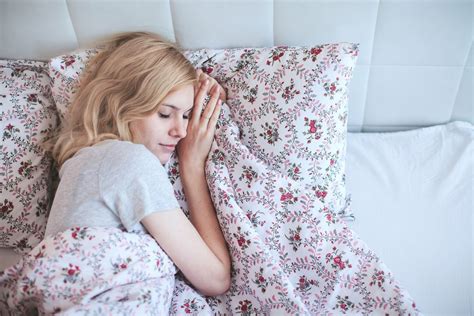 Pillow Talk The 3 Best Pillows For Your Sleeping Habits