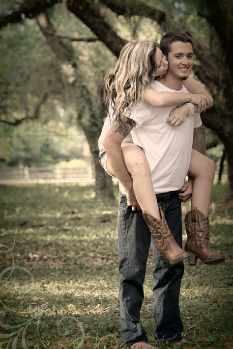 country photographyengagement idea  country couple