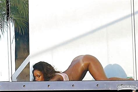Rihanna Face Down Ass Up Shesfreaky