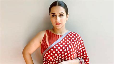 vidya balan in red polka dot sari sleeveless striped