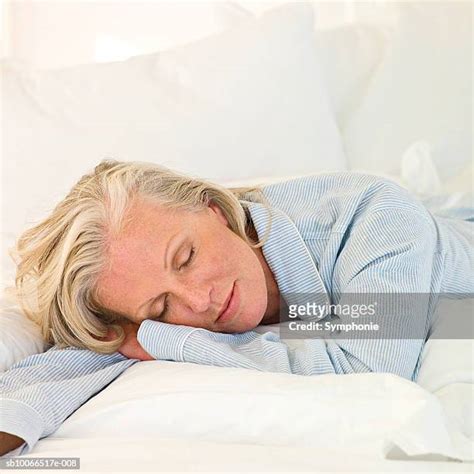 Mature Woman Sleep Photos And Premium High Res Pictures Getty Images