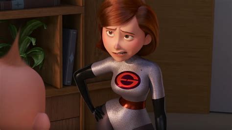 the incredibles 2 clip shows elastigirl isn t happy with her new suit