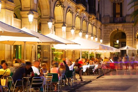 barcelonas    interesting restaurants android travels