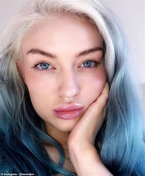 youtube makeup artist naomi jon does semi permanent henna freckles