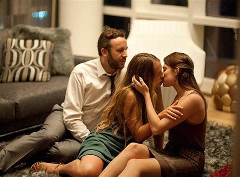 6 Reasons Why You Should Be Watching Girls · The Daily Edge