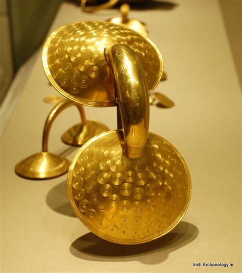 bronze age gold treasures   national museum  ireland irish