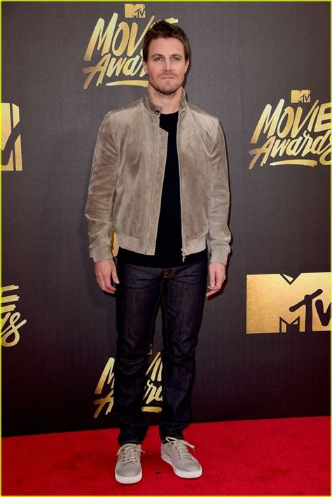 stephen amell at the mtv movie awards 2016 stephen amell mtv movie