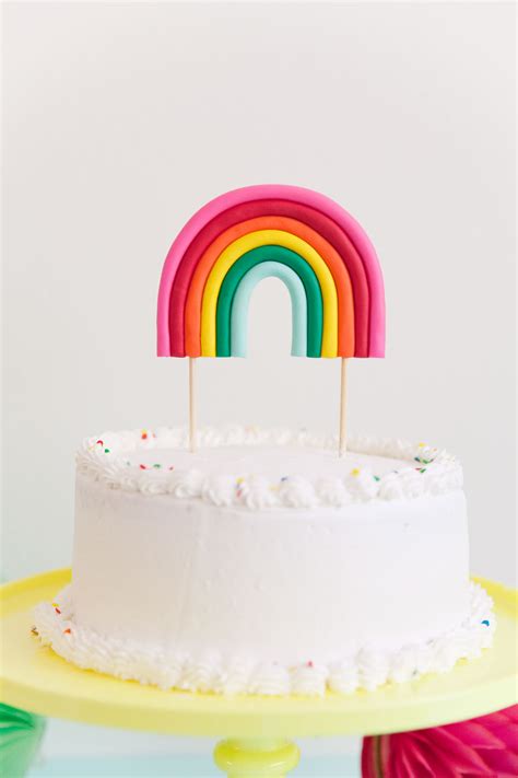 rainbow cake topper allcraftideas