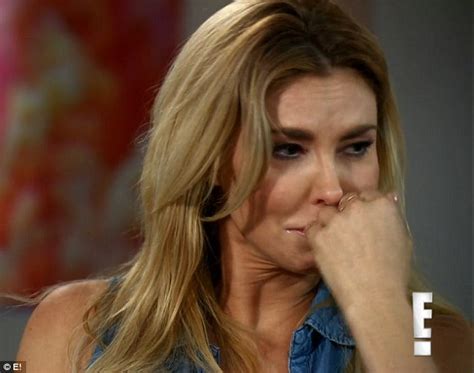 Brandi Glanville Breaks Down During Famously Single As She Recounts