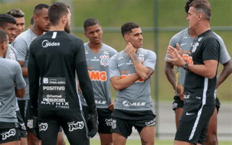 Escalação Do Corinthians Mancini Muda Contra O Atlético
