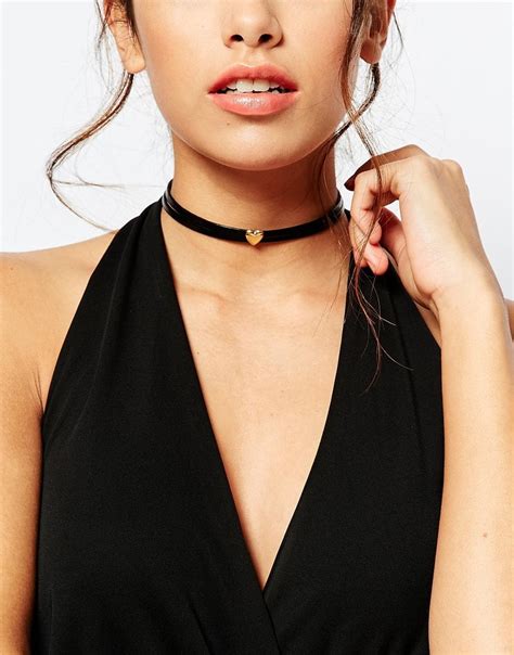 Asos Leather Look Heart Choker Necklace In Black Lyst