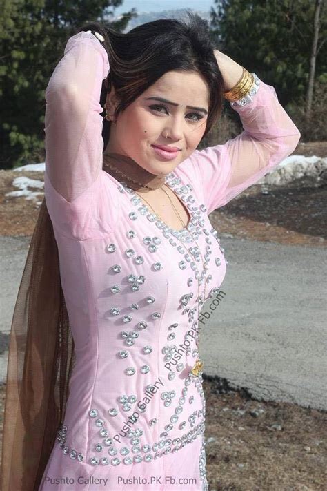 pashto actress   nice  pink dress  point