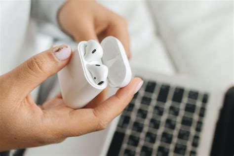apple airpods work  android   pair    phone