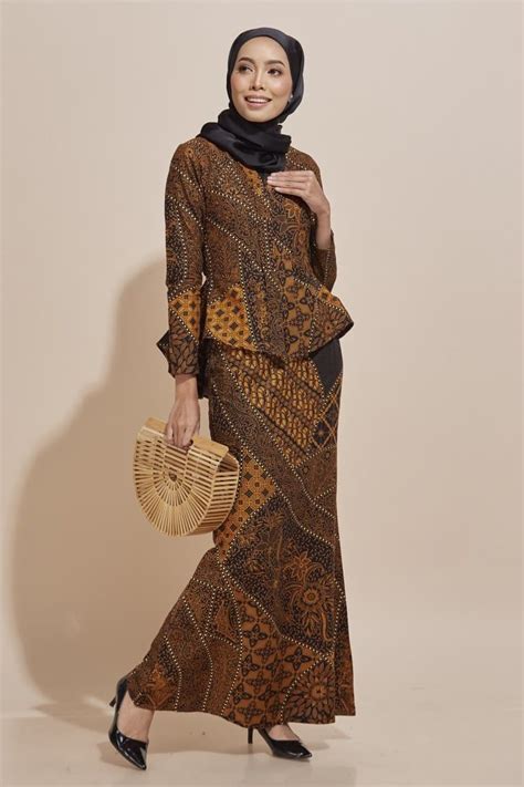 model kebaya batik 2019 hijab gaun batik model pakaian wanita model