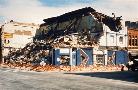 earthquake newcastle rsl club partially demolished