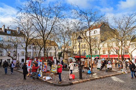 place du tertre stock  pictures royalty  images istock
