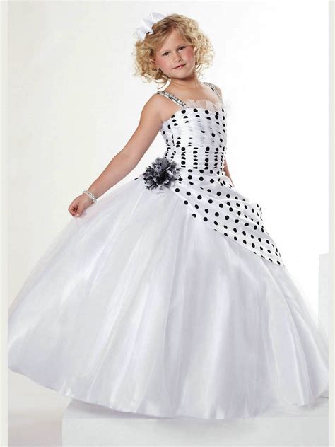 find suitable  girls party dresses