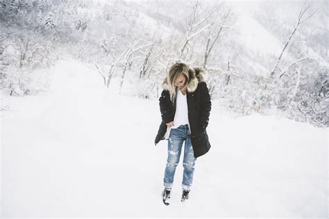 20 ways to fight depression and anxiety during the wintertime