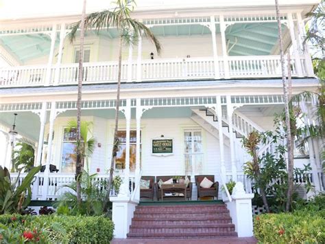 Southernmost Point Guest House Key West Florida Bed And Breakfasts Inns