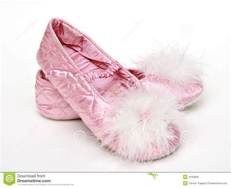 de roze pantoffels van het satijn stock afbeelding image  schoeisel vrouwelijk