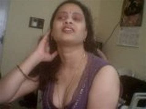 Indian Sexy Kavita Aunty Bhabhi Indian Desi Porn Set 99