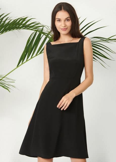 klassieke zwarte jurk mode en stijl
