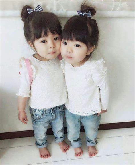 twin baby girls cute asian babies cute twins korean babies cute babies precious children