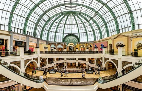 worlds  incredible shopping malls    cost