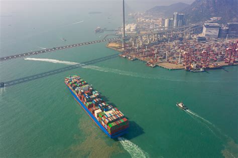 smartportsbcn ports  continue  business  usual port technology international