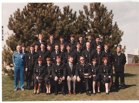 photo de classe 102ème promotion reims de 1984 ecole