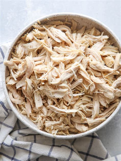 easy shredded cooked chicken slow cooker instant pot  stovetop completely delicious