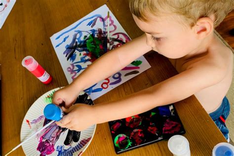 march holidays cultivate creativity   children  art