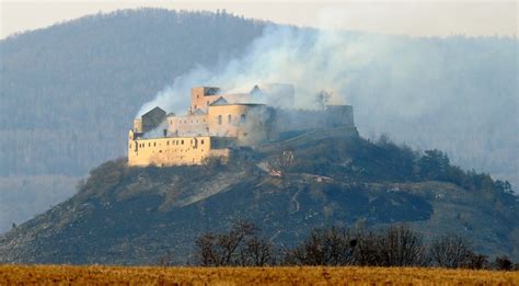 unikatne historicke video takto vyzeral hrad krasna horka  rokov pred nicivym poziarom