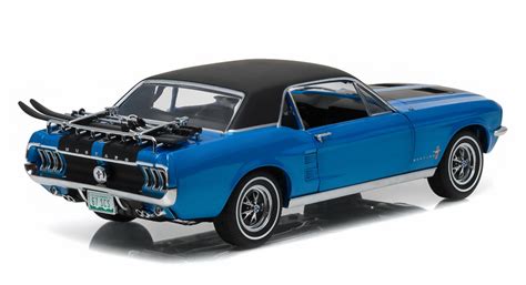 greenlight diecast ski country special  ford mustang coupe
