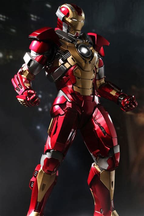 images  marvel figures  pinterest toys iron man