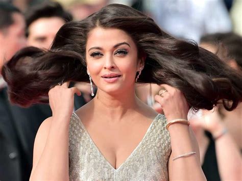 Top 10 Des Plus Belles Actrices De Bollywood En 2015