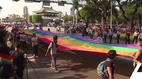 taïwan une gay pride pour soutenir le mariage pour tous