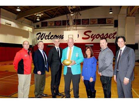 former nfl player ed newman returns to syosset high school