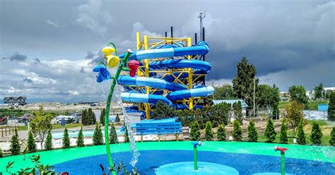 Tsawwassen S Big Splash Water Slide Park Opens For 2018 Season On June