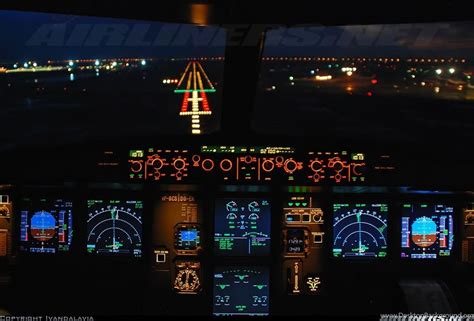 A320 Cockpit Wallpaper 4k