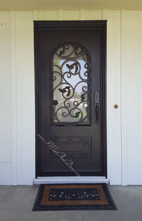 Pietro Square Top With Round Glass Single Entry Iron Doors Universal