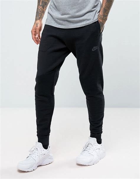 nike nike tech knit joggers in tapered fit in black 832180 010