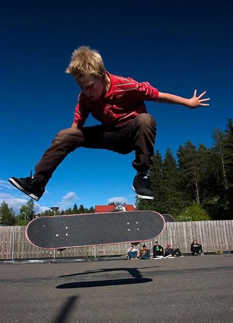 skateboard tricks  beginners skateboarder