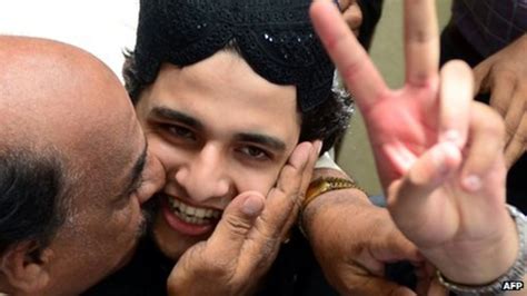 karachi murder shahzeb khan s killer gets death sentence bbc news